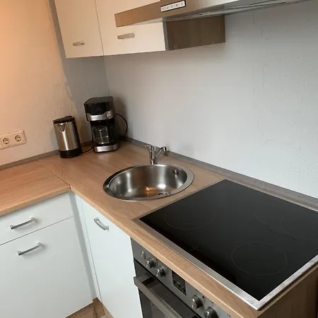 49 Mit Balkon, Einbau Kueche , Eigenes Bad ,2 Boxspringbetten, W-lan, Tv , Waschmaschine *