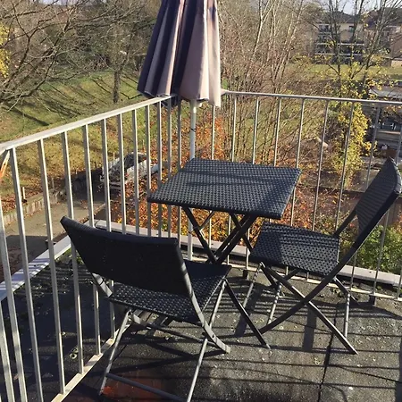 Apartmán 49 Mit Balkon, Einbau Kueche , Eigenes Bad ,2 Boxspringbetten, W-lan, Tv , Waschmaschine *