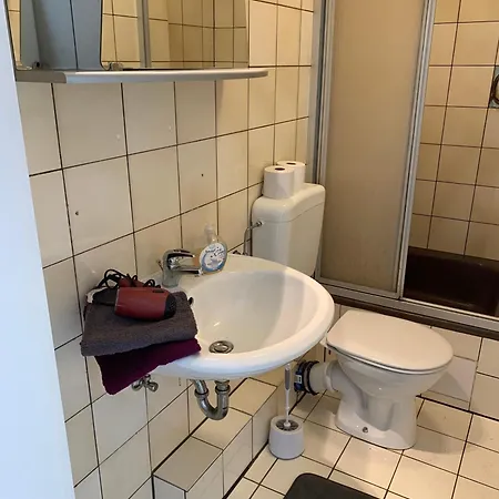 Apartmán 49 Mit Balkon, Einbau Kueche , Eigenes Bad ,2 Boxspringbetten, W-lan, Tv , Waschmaschine